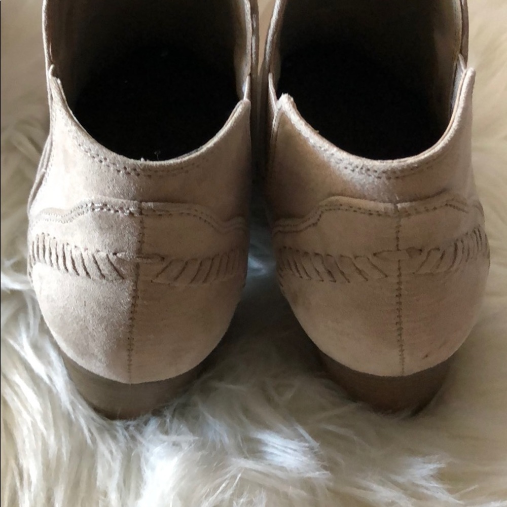 Booties - Picture 6 of 7